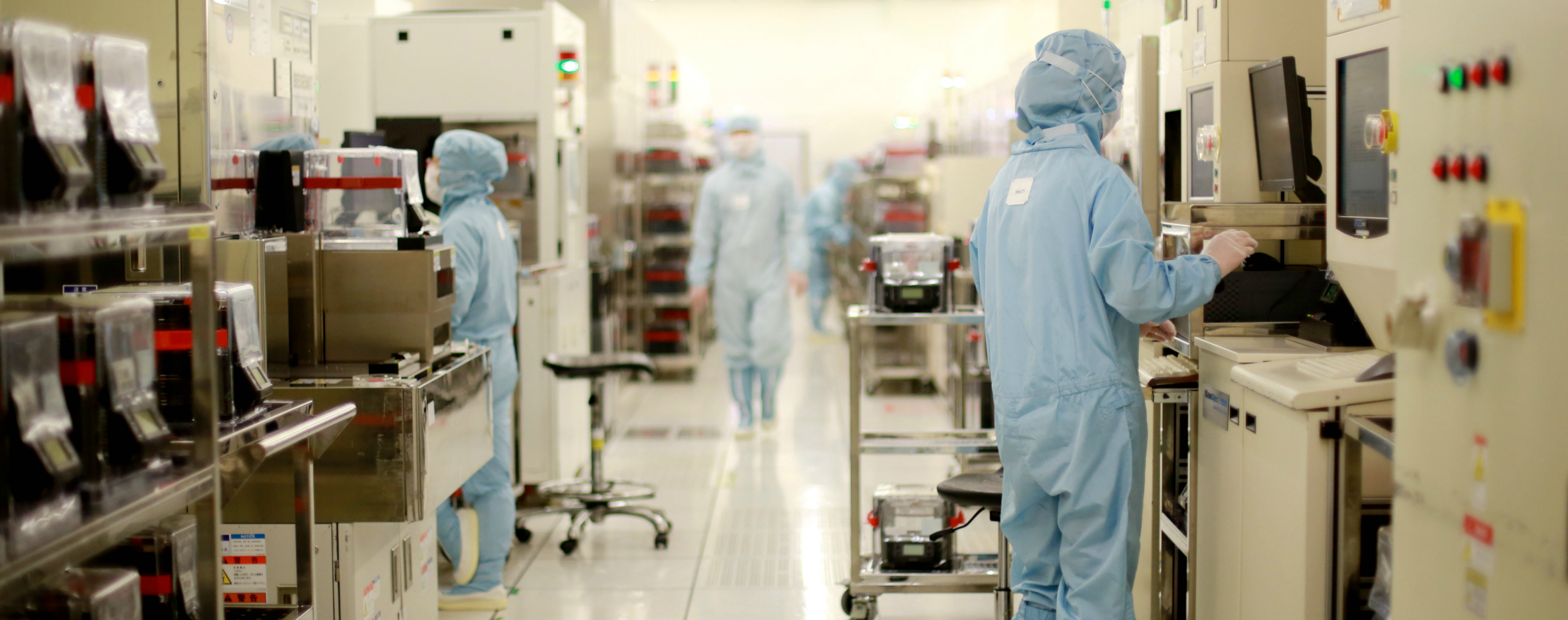 芯片制造.jpg 芯片制造.jpg